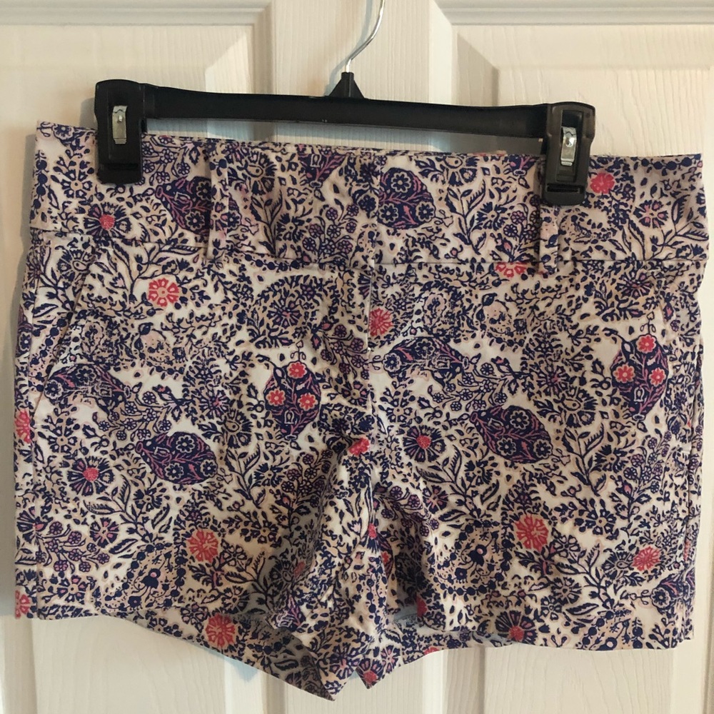 Pair of shorts by Ann Taylor. Size 6.